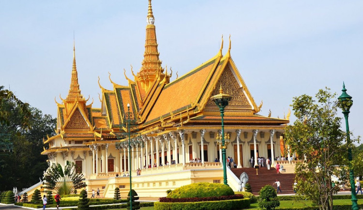 Kambodža a její trnitá cesta od genocidy k masovému turismu