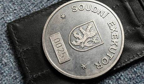 Bývalý exekutor neoprávněně přijímal peníze, ty pak použil pro svoji potřebu