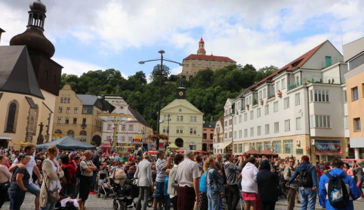 Pouť omezí dopravu a parkování v centru Náchoda