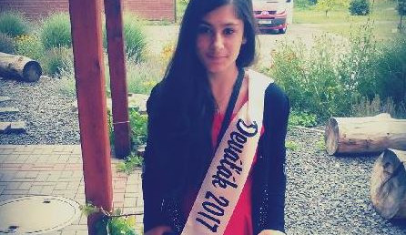 Jejím snem je proběhnout se se svým psem. Nicol z Jičínska potřebuje na léčbu mozkové obrny 91 tisíc korun