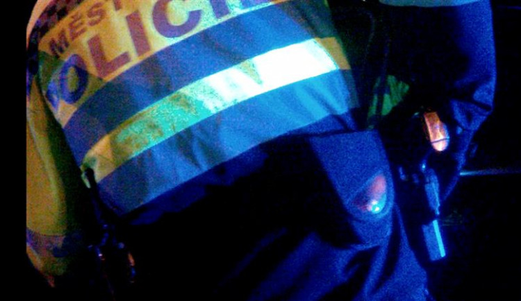 Mladá řidička opakovaně jezdí pod vlivem, v autě vozí i malé děti