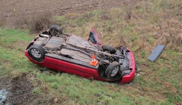 Řidiči pozor, jízda na mokré silnici je nebezpečnější než na sněhu