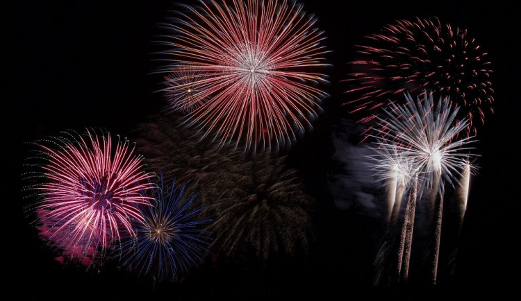 Na Silvestra je v Hořicích pyrotechnika povolena. Noční ohňostroje ale nebudou kvůli zákazu vycházení