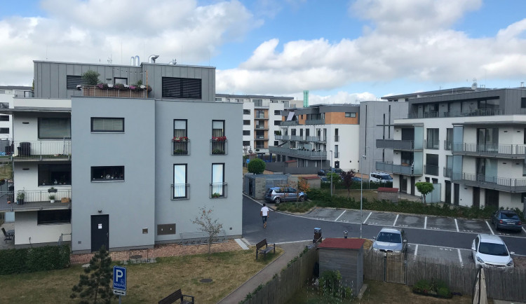 14 dní bez teplé vody. V části Hradce probíhá rekonstrukce horkovodu