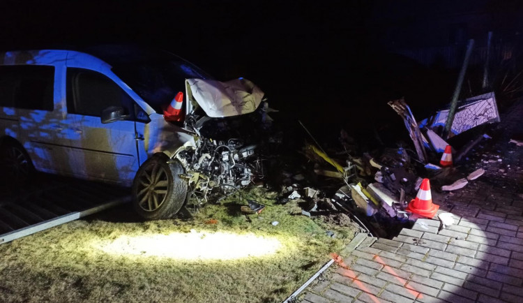 Masivní únik plynu po nehodě na Zavadilce. Hasiči evakuovali 20 lidí