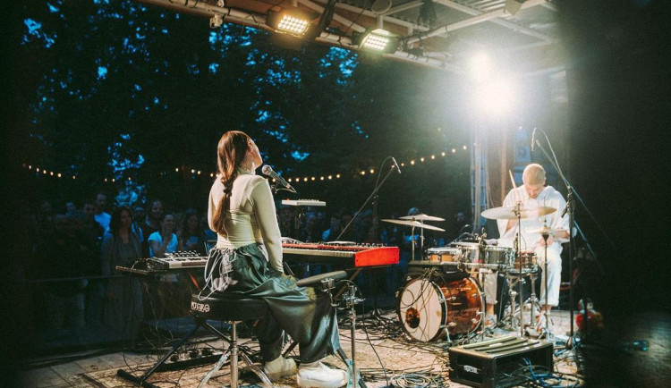 Festival United Islands pokračuje i v sobotu. Zaměřuje se na východoevropskou hudební scénu