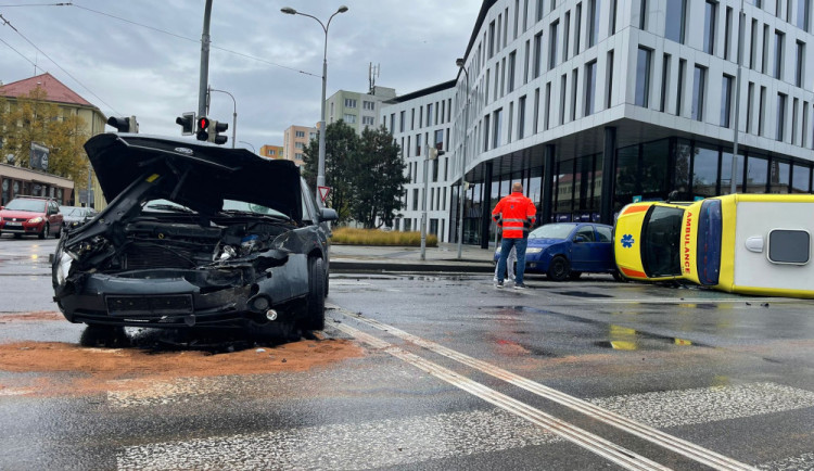Prokletá křižovatka a nejvíc nehod. České Budějovice jsou pro řidiče peklem