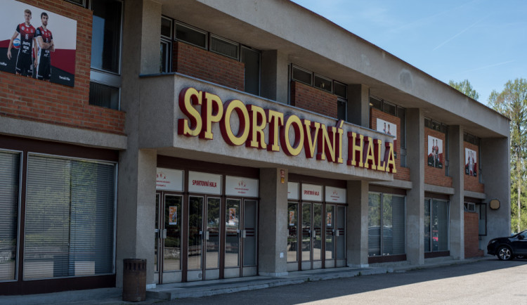Rekonstrukce sportovní haly je u konce. Stála více než 23 milionů korun
