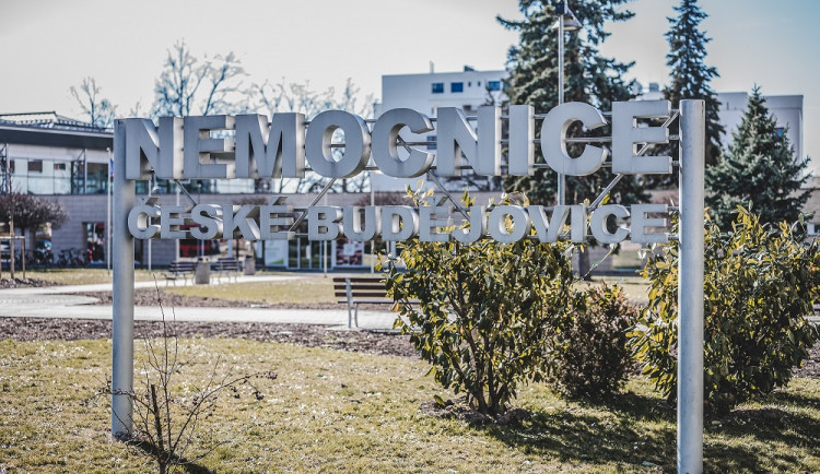 Budějcká nemocnice přestěhuje pohotovost. Opouští dolní areál