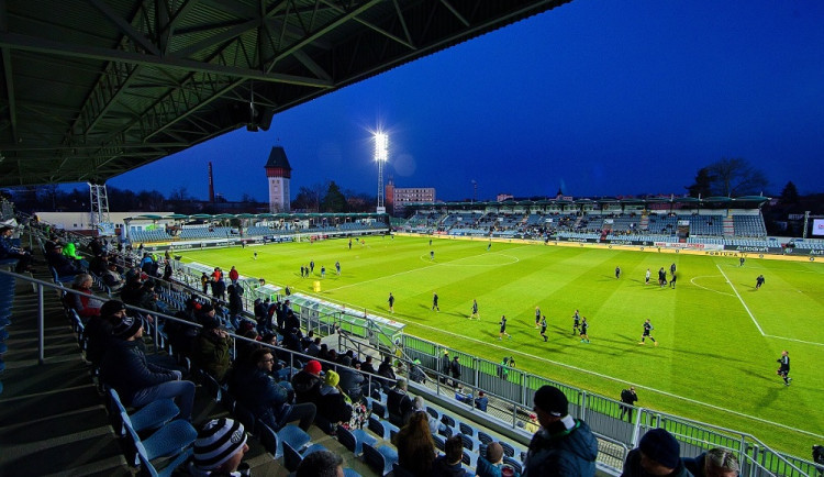 Za chování pořadatelské služby dostalo Dynamo pokutu 350 tisíc korun