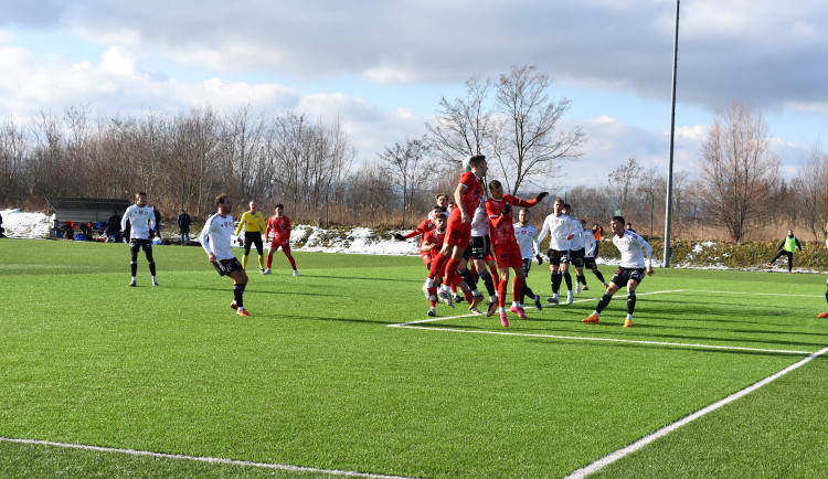 Dynamo letí do Turecka s pěti hráči z B-týmu. Řeší se přestup útočníka