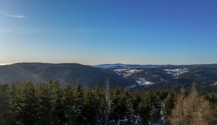 size4-15862484773792-207-lavinove-nebezpeci-v-krkonosich-neklesa-snih-je-mokry-a-hrozi-stale-laviny