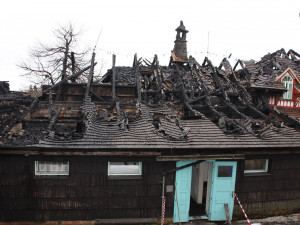 Před 10 lety vyhořela chata Libušín, horská perla od Dušana Jurkoviče.