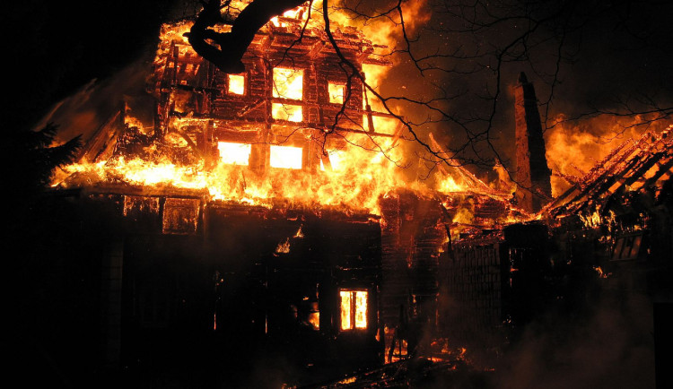 Před 10 lety vyhořela chata Libušín, horská perla od Dušana Jurkoviče.