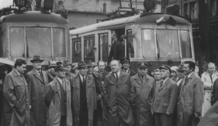 Oslavy 130 let MHD v Ostravě vyvrcholí v září jízdou historických i nových vozů