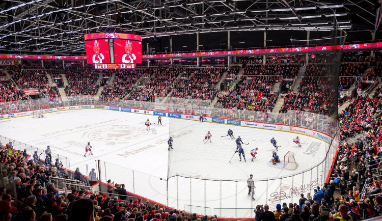 Třinečtí hokejisté vynulovali České Budějovice i podruhé, vyhráli 2:0.