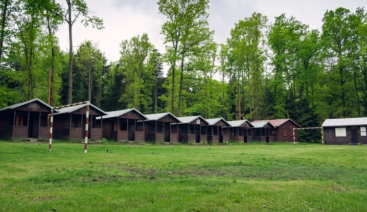 size4-size4-15947222663497-231-pozitivni-test-na-covid-19-u-jedne-osoby-predcasne-ukoncil-letni-detsky-tabor-na-plzensku