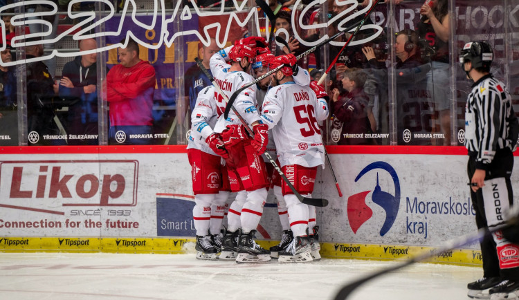 Daňo zvládl hattrick Gordieho Howea, radost měl z první výhry v semifinále.