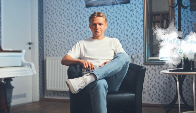 Ostrava prodloužila smlouvu s fotbalistou Šínem