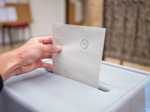 Zastupitelé Dolní Lutyně budou rozhodovat o vyhlášení referenda o gigafactory