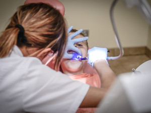 Frýdek-Místek chce dotovat chybějící zubní pohotovost. Nabízí dva miliony korun