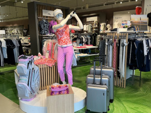 Speciální přístup, komplexní služby. Golf House oslaví deset let v Česku