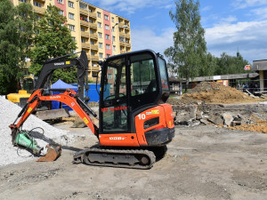 Dělníci z Frýdku-Místku při bagrování našli lidské kosti a botu, identitu zemřelého hledají policisté