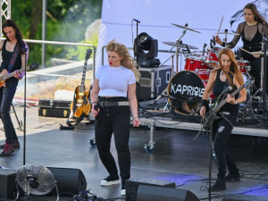 Na Slezskoostravském hradě duněl metal a šlehaly plameny