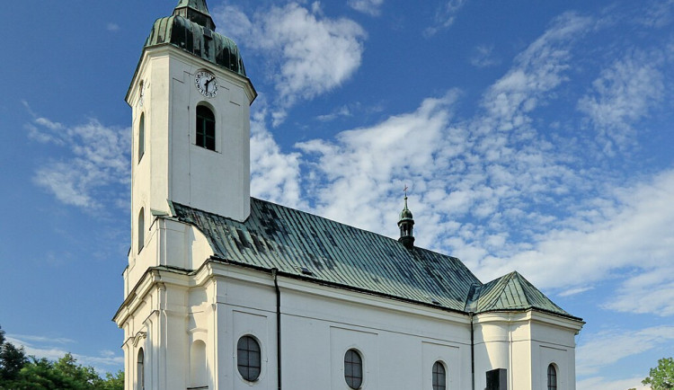 Obyvatelé Dolní Lutyně v referendu odmítli stavbu továrny na výrobu baterií