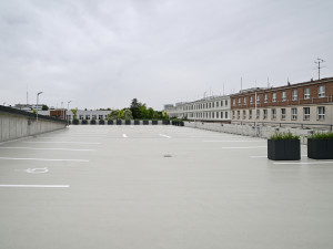 Multifunkční parkovací dům u Městské nemocnice Ostrava dokončen. Pro veřejnost nabízí 215 míst