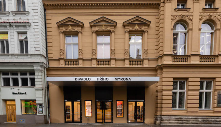 Před 130 lety v Ostravě otevřeli dnešní Divadlo Jiřího Myrona