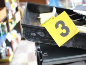 Muž z Havířova ukradl dvě tašky plné rybích pochutin. Když ho dopadli policisté, přiznal se k dalším krádežím