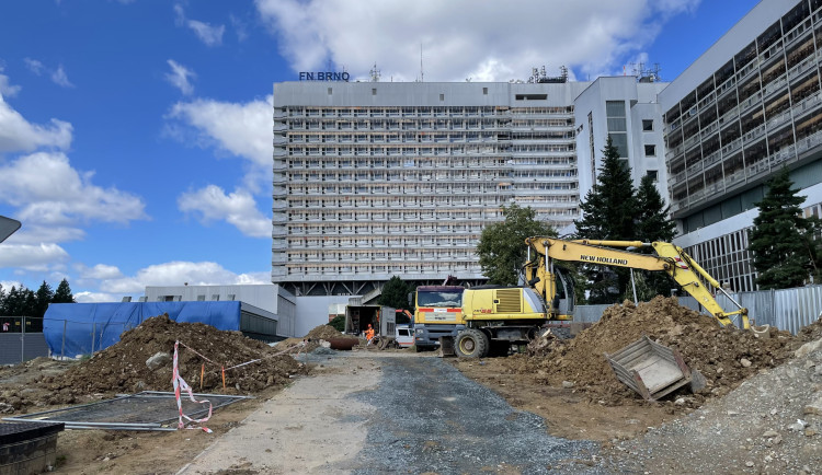 VIDEO: V Bohunicích vyroste nová nemocniční budova. Zabývat se bude transplantační chirurgií