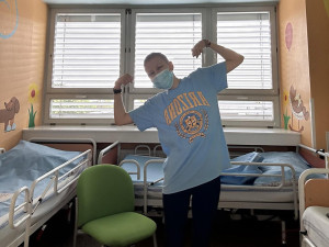 Dva roky boje s leukémií. Život Terezy zachránila i stovka přípravků od dárců krve