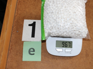 Kriminalisté obvinili další tři lidi v kauze Shaggy. Trojice sehnala materiál na výrobu několik set kilogramů drog