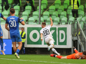 Fotbalisté Liberce v soutěžní premiéře pod Kováčem porazili Karvinou 3:1