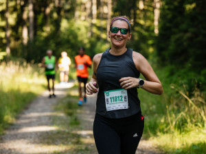 Běhej lesy Bílá: Zažij běžeckou výzvu s božími výhledy