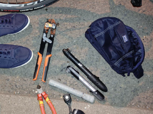 V poutech ještě před oznámením krádeží. Zloději v Třinci ukradli jízdní kola, do večerky se ale nevloupali