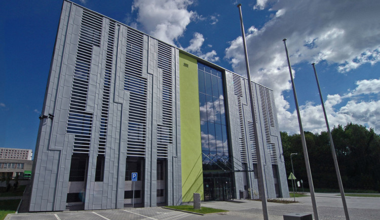 Superpočítačové centrum v Ostravě se používá i pro umělou inteligenci.