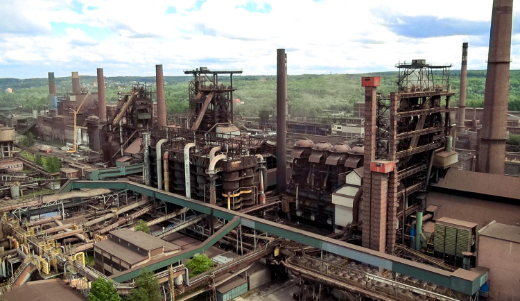 Odbory Liberty Ostrava vyplatí příspěvek lidem propuštěným bez odstupného.