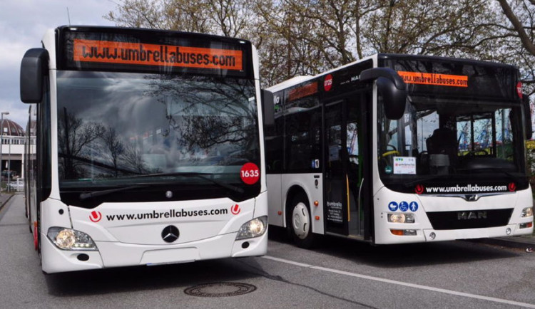 Krnov a Brno od září spojí přímý autobus, trasu zvládne rychleji než vlak.