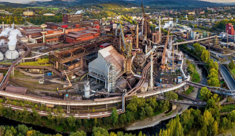 V Třineckých železárnách do roku 2027 vyroste bezemisní briketační linka za miliardu korun