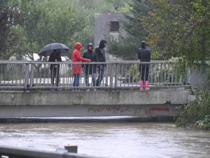 Moravskoslezský hejtman Bělica vyhlásil stav nebezpečí. Kraj čekají další silné deště