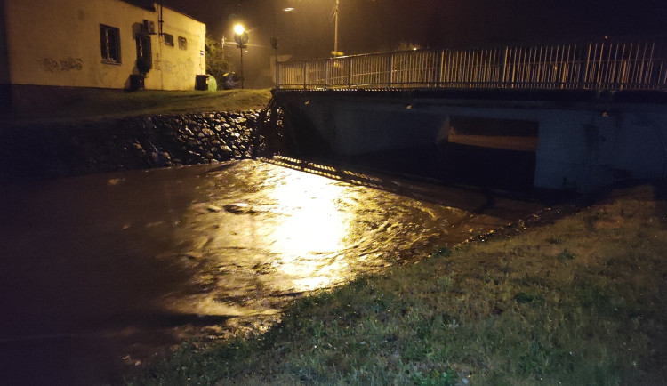 Porubka na Ostravsku a Stružka na Karvinsku hlásí třetí povodňový stupeň