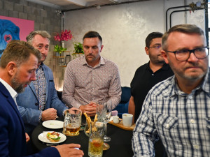 VOLBY 2024: Moravskoslezský kraj má téměř sečteno. Hnutí ANO drtivě zvítězilo, Bělica si získal voliče