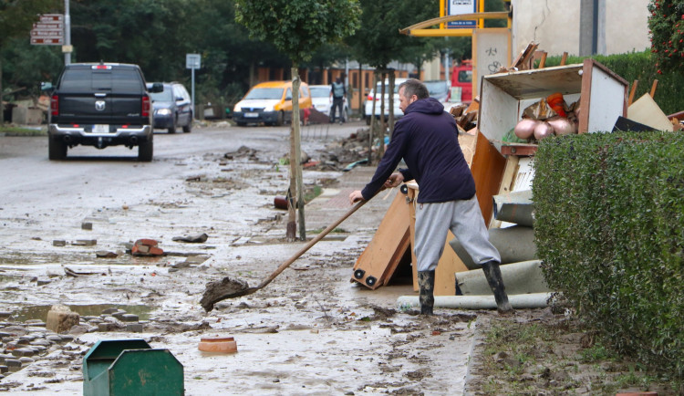 Stovka rodin na severní Moravě zůstane do zimy bez střechy na hlavou. Elektrárna v Třebovicích znovu funguje