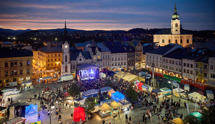 Trutnov změnil vyhlášku o nočním klidu. Akcí na Bojišti bude méně