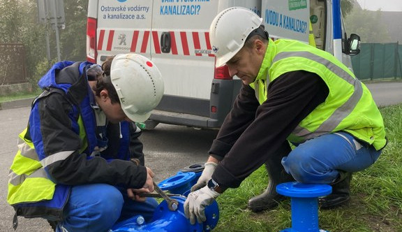 Nezatěžujte kanalizaci nevhodným odpadem, prosí Ostravany město i zástupci vodáren. Čistička nefunguje