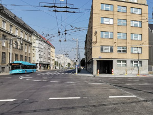 Sobotní omezení v dopravě. Českobratrská ulice protínající centrum Ostravy bude celý den neprůjezdná