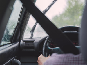 Ostravan během roku desetkrát porušil zákaz řízení a přišel o tři auta. Za volant navíc často sedal opilý